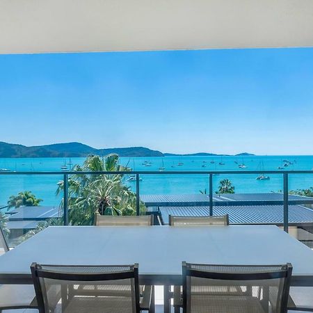 Executive On Whisper Bay - Cannonvale Airlie Beach Dış mekan fotoğraf