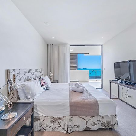 Executive On Whisper Bay - Cannonvale Airlie Beach Dış mekan fotoğraf
