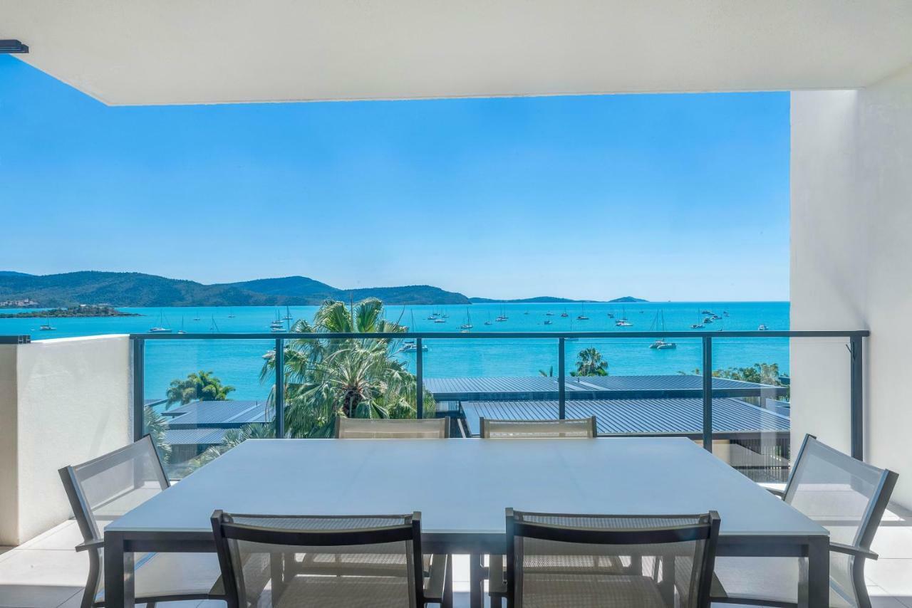 Executive On Whisper Bay - Cannonvale Airlie Beach Dış mekan fotoğraf
