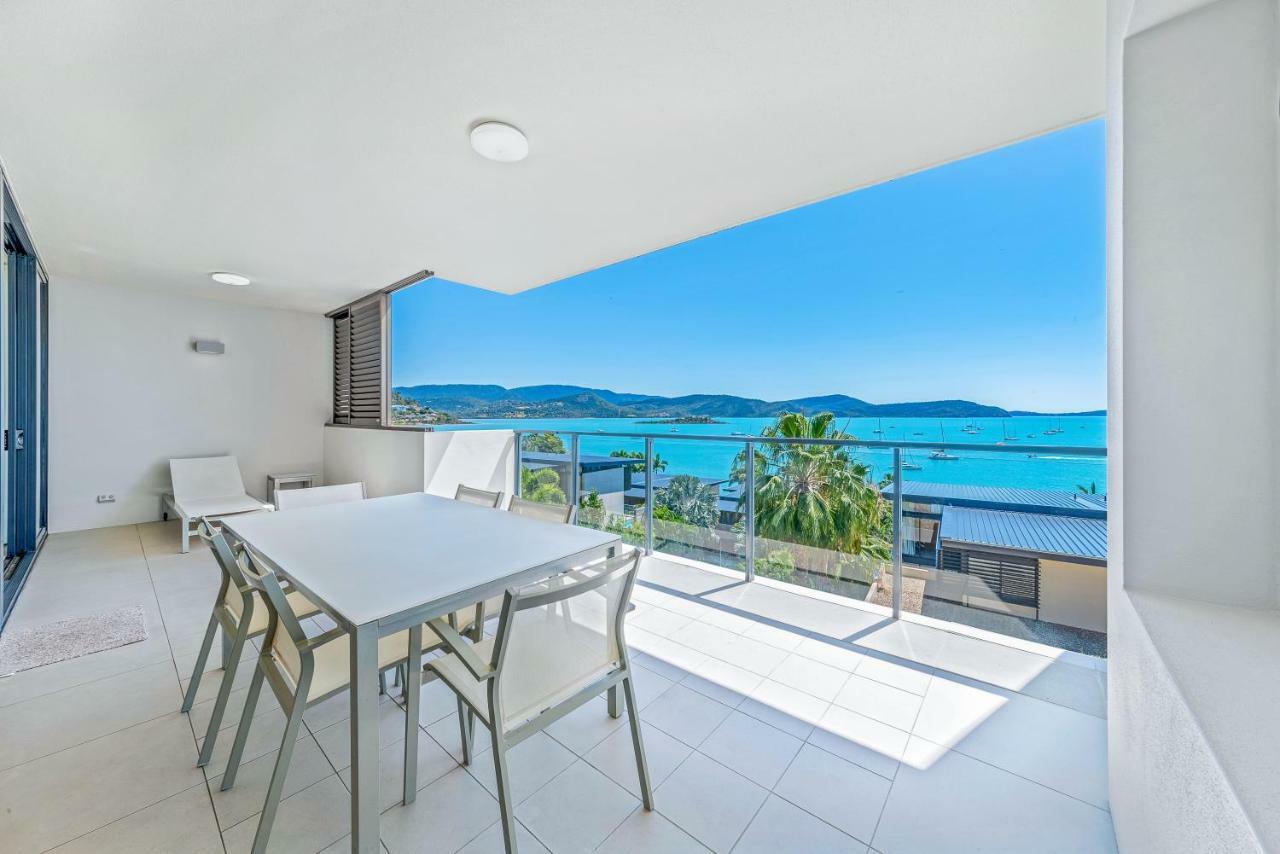 Executive On Whisper Bay - Cannonvale Airlie Beach Dış mekan fotoğraf