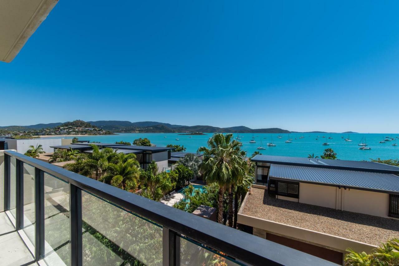 Executive On Whisper Bay - Cannonvale Airlie Beach Dış mekan fotoğraf